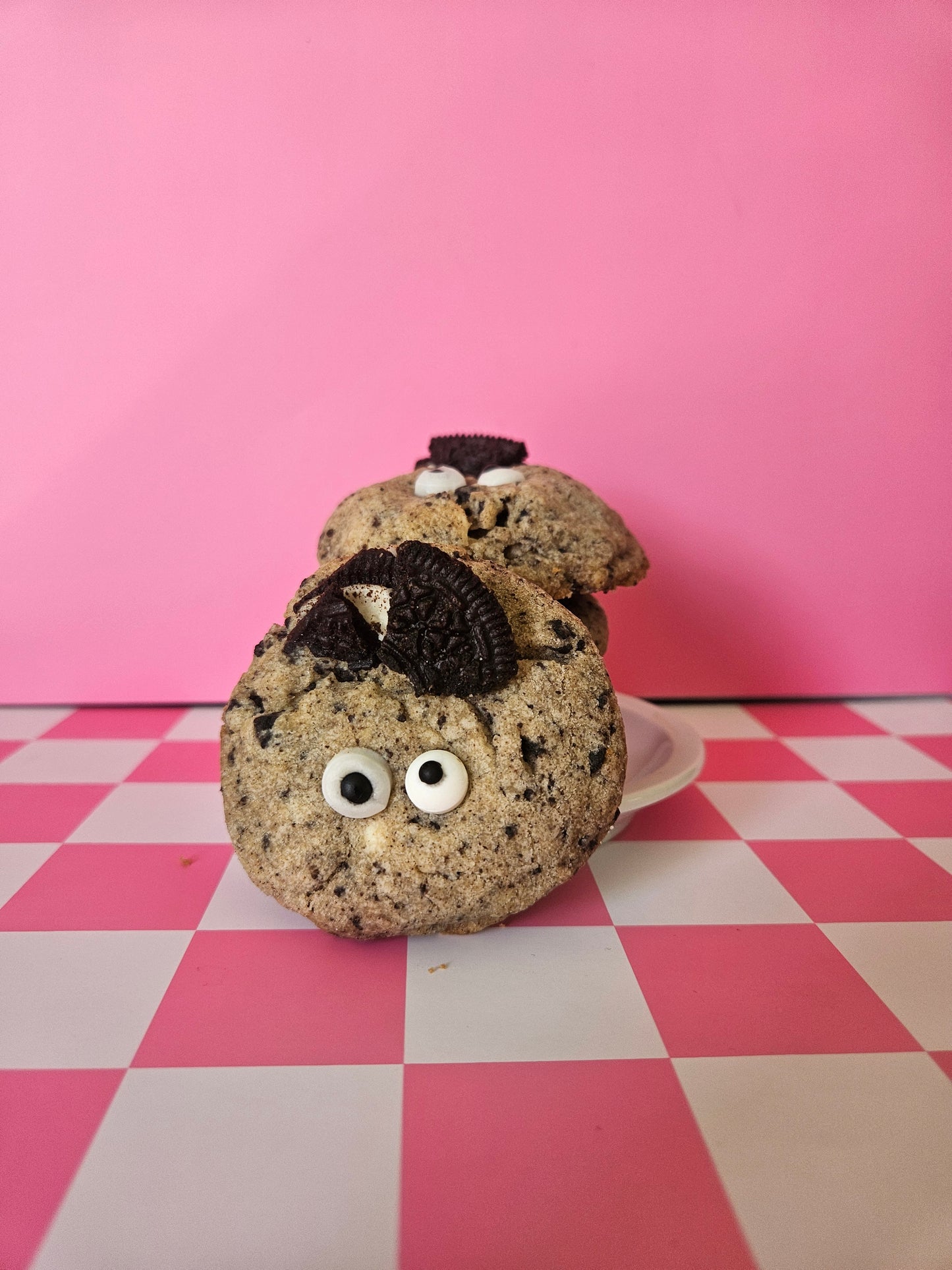 Cookies & Cream Cookies
